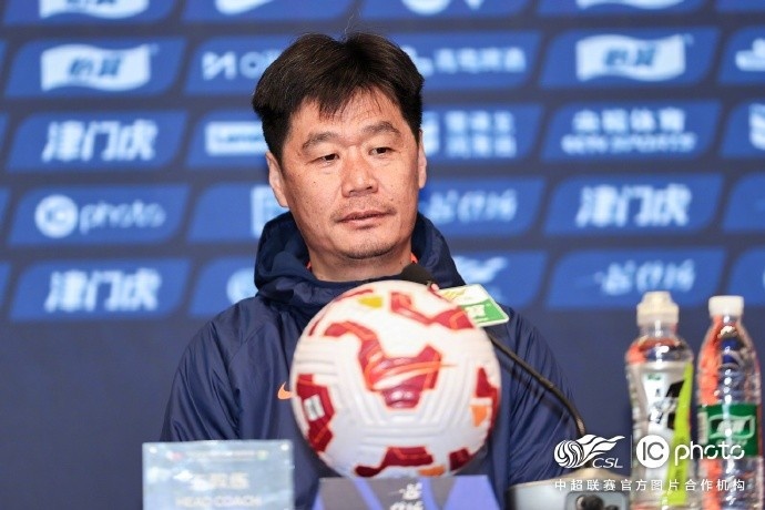 李霄鵬：希望明天比賽能打出一些新的東西，取得一個(gè)好的結(jié)果