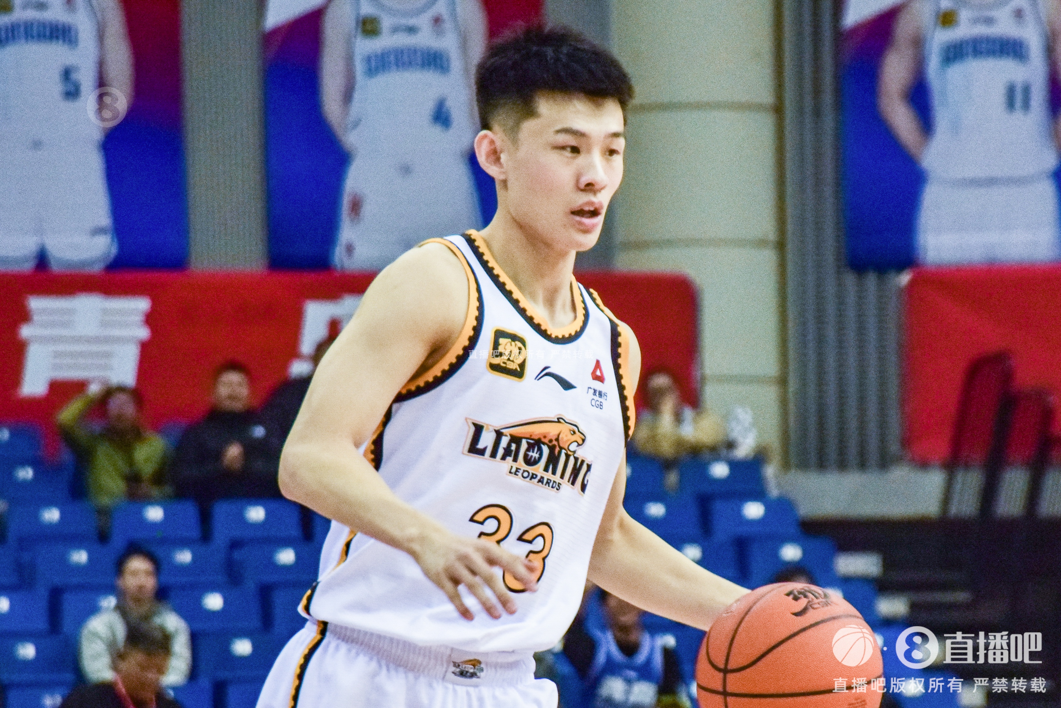 太準(zhǔn)了！王嵐嵚半場4記三分球拿下12分2板2助1斷